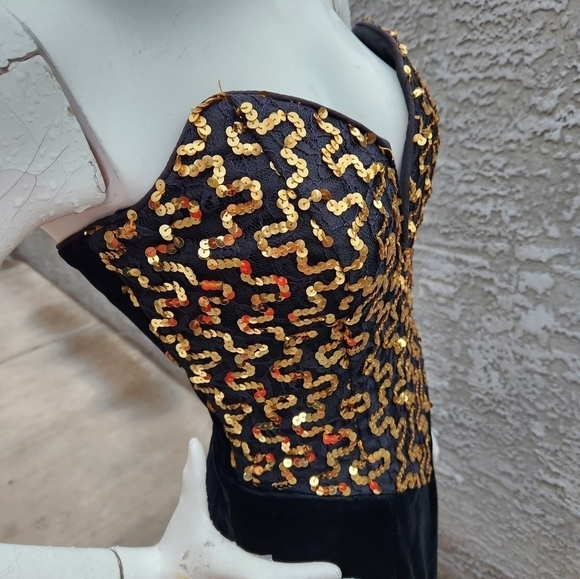 VTG Gunne Sax by Jessica McClintock Velvet boned sequin Dress - Picture 8 of 11
